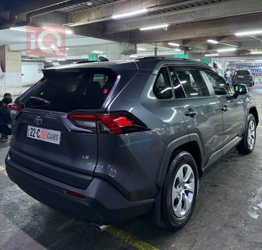 تويوتا راف 4